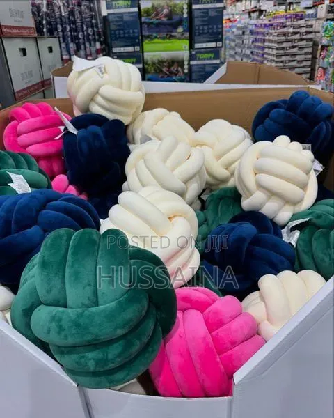 Throw Pillows