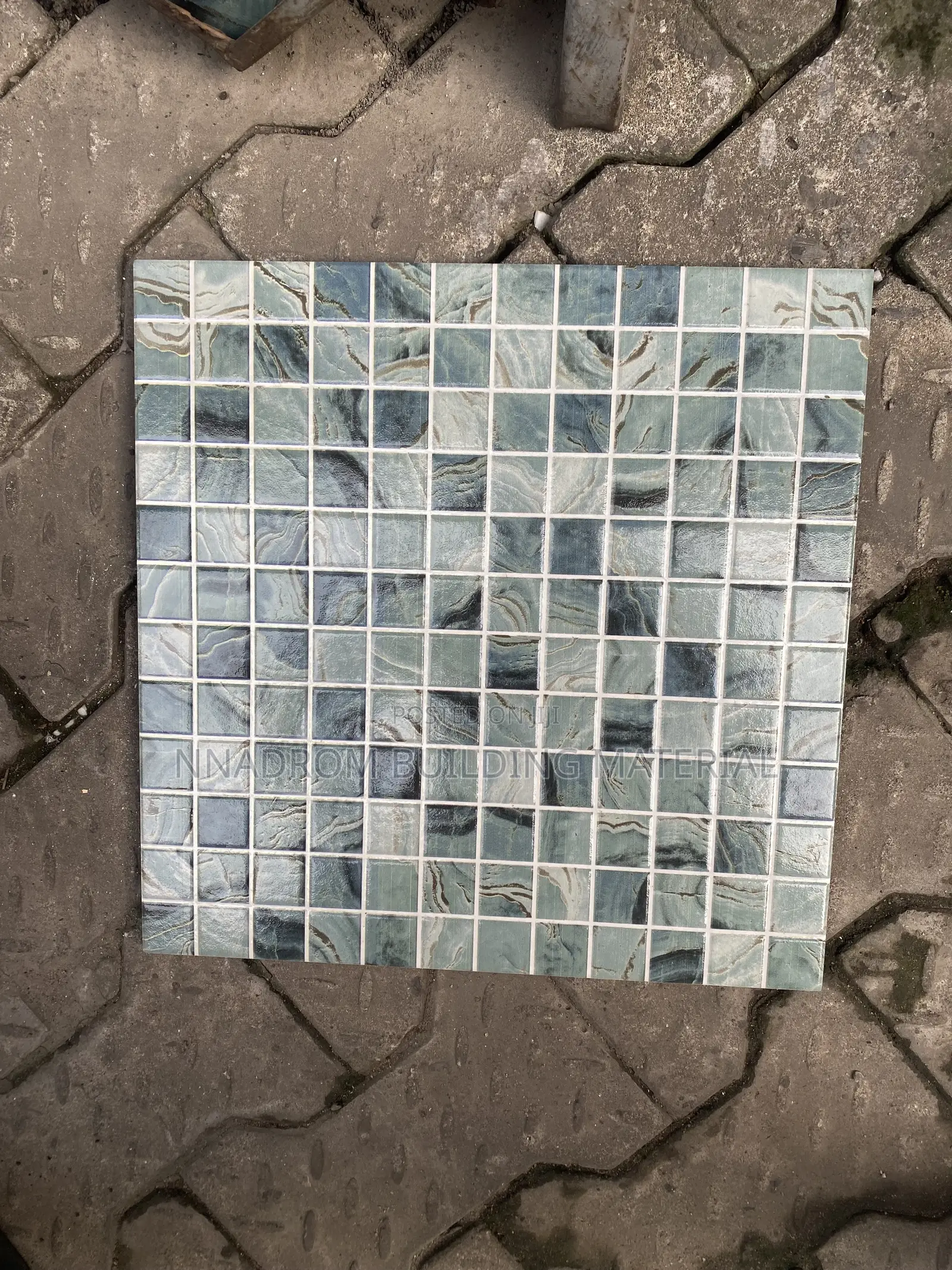33×33 Spanish Swimming Pool Tiles