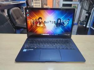 Laptop Asus ZenBook 3 Deluxe UX490UA 16GB Intel Core i7 SSD 256GB