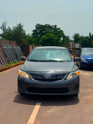 Toyota Corolla 2012 Gray