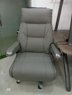 Standard Executive Ergonomic Chair With Legrest