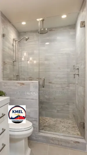Elegant Shower Cubicle With Door
