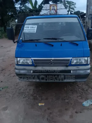 Mitsubishi Truck