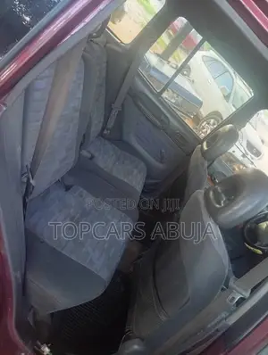 Toyota RAV4 Automatic 2000 Red