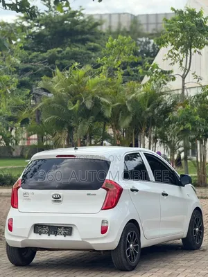 Kia Picanto 2012 White