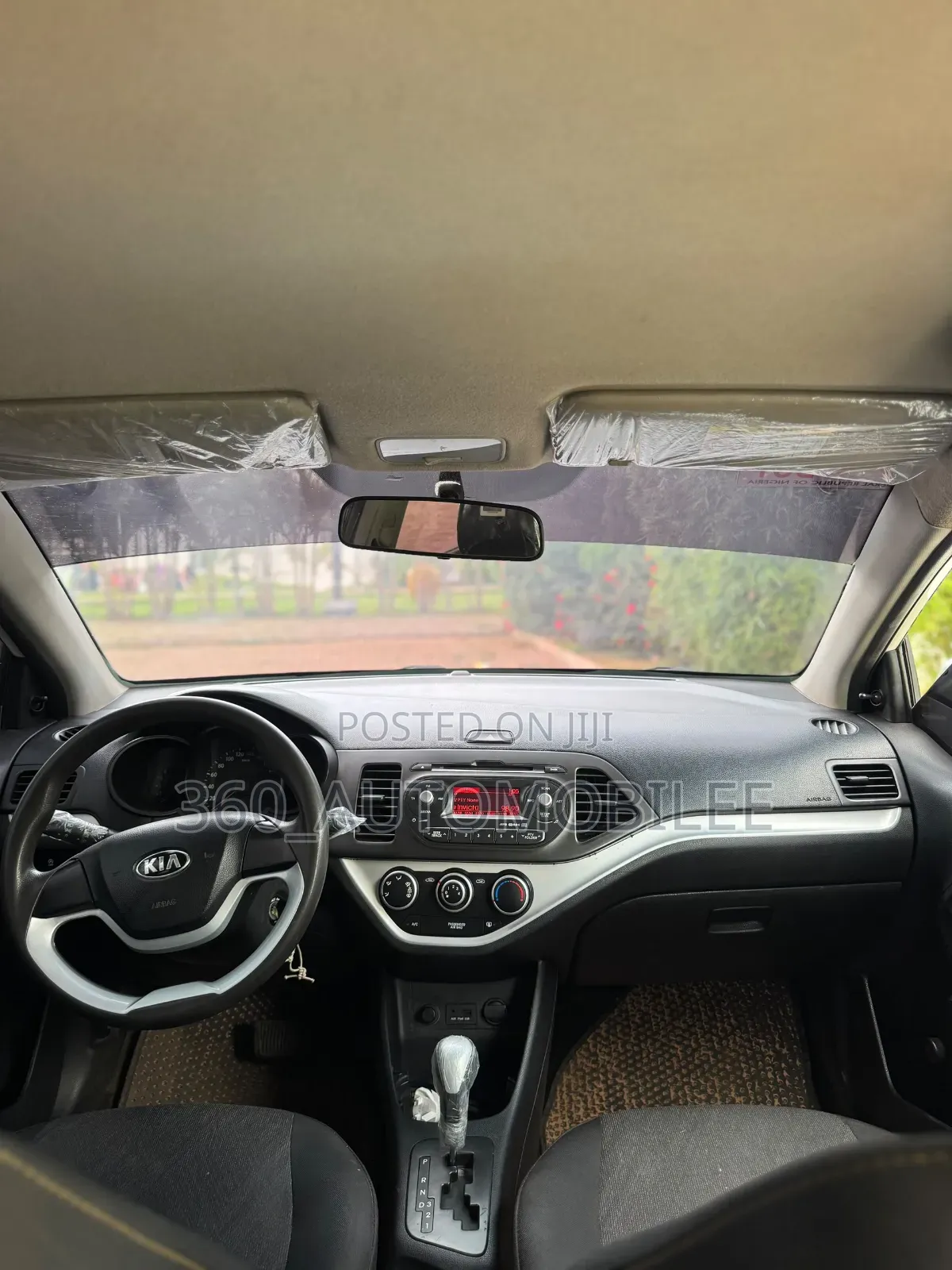 Kia Picanto 2012 White