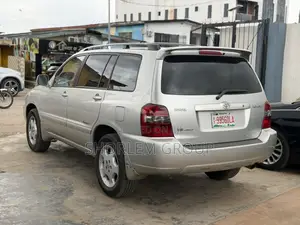 Toyota Highlander 2006 Silver