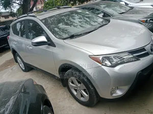 Toyota RAV4 2014 Silver