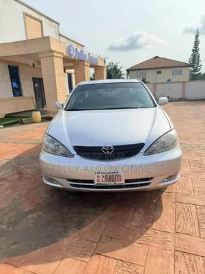 Toyota Camry 2006 Silver