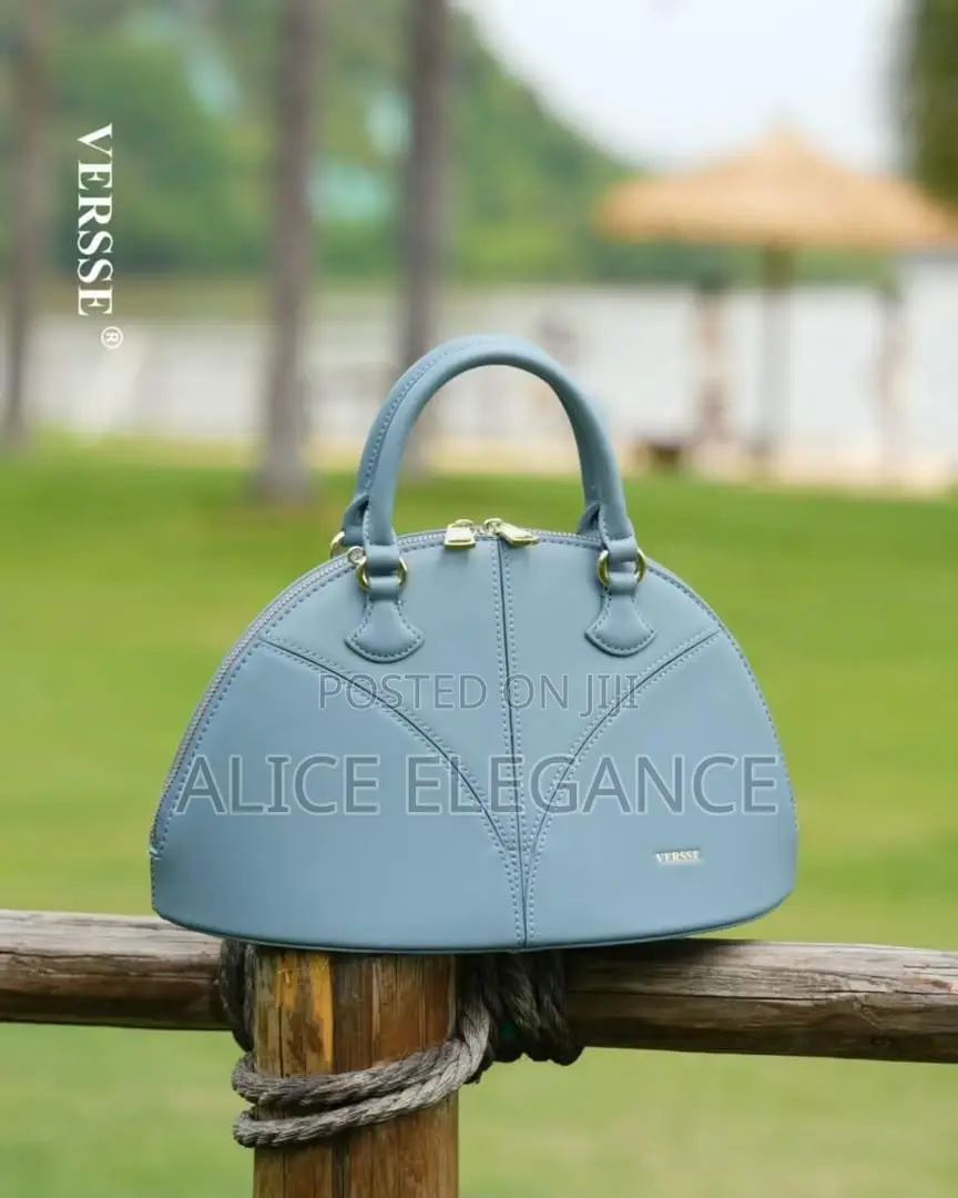 Versse Medium Size Handbag