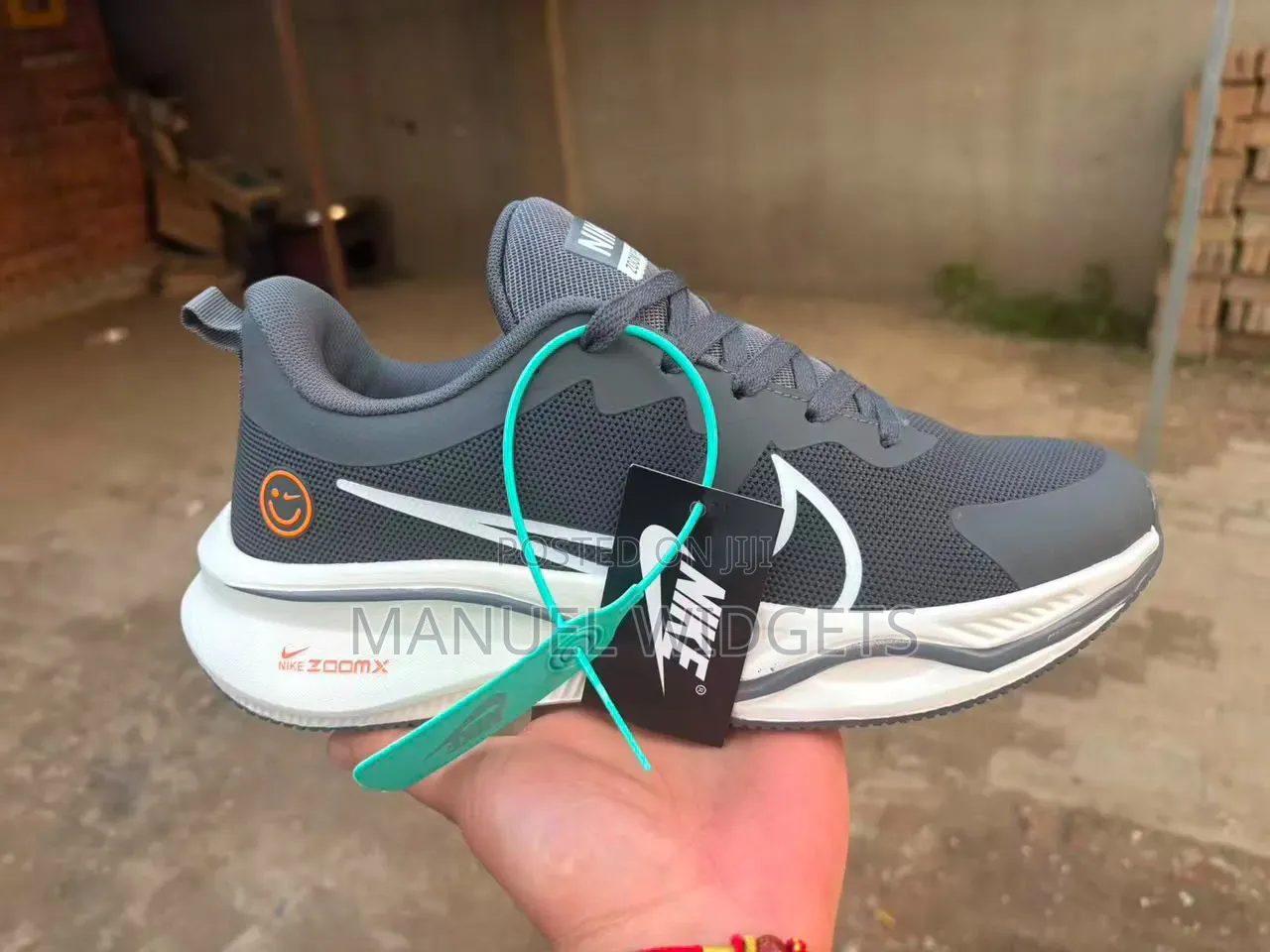 Nike Zoom Running Sneakers — Premium Quality.