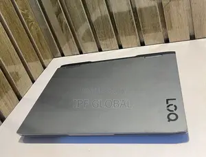 Laptop Lenovo LOQ 15IRH8 16GB Intel Core i5 SSD 512GB