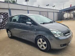 Toyota Corolla 2008 Gray