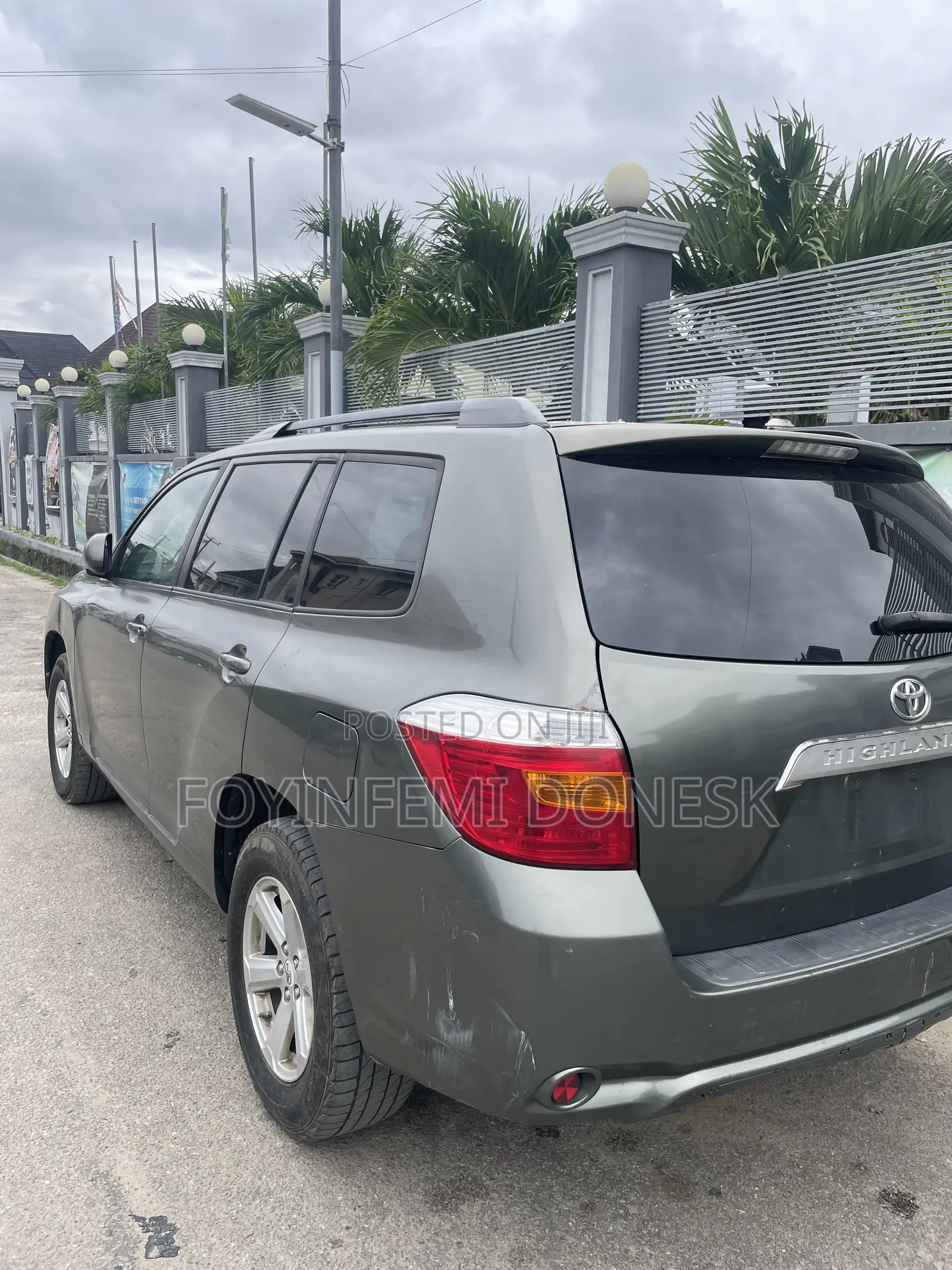 Toyota Highlander 2010 Gray