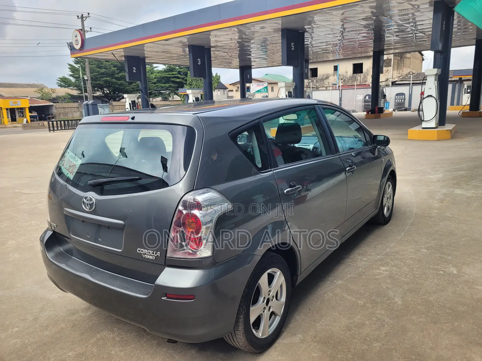 Toyota Corolla 2008 Gray