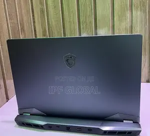 Laptop MSI GE66 Raider 16GB Intel Core i7 SSD 1T
