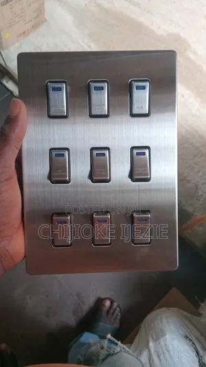 4 to 9 to 12 Gang Switch