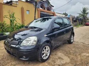 Toyota Yaris 2005 Black
