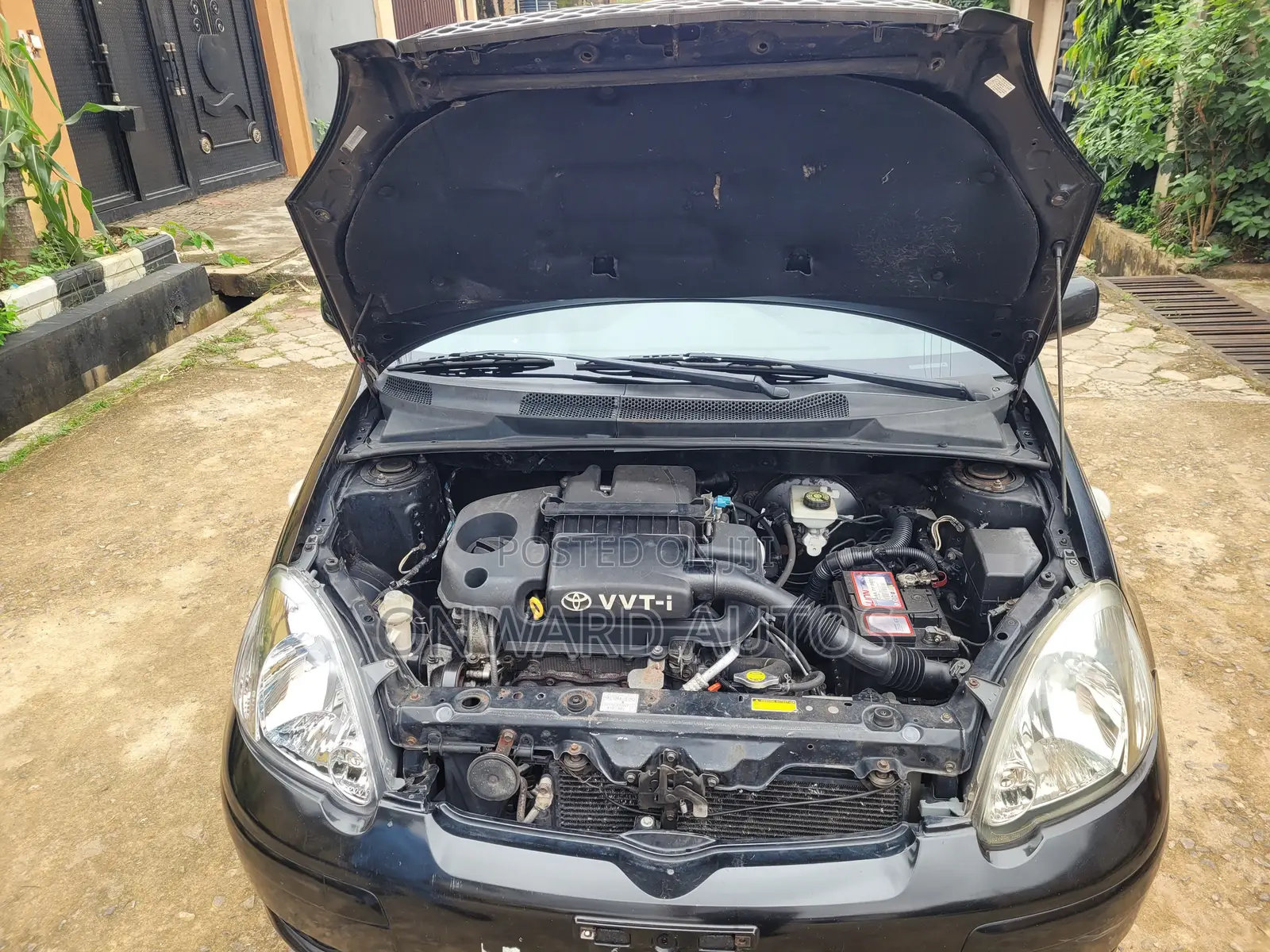 Toyota Yaris 2005 Black