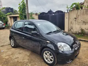 Toyota Yaris 2005 Black