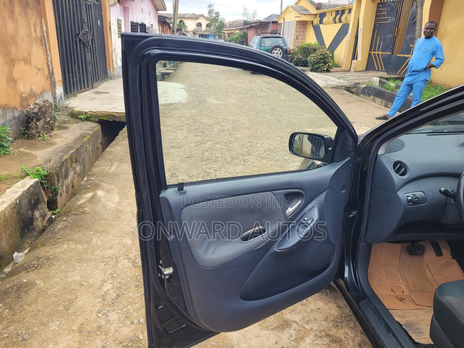 Toyota Yaris 2005 Black