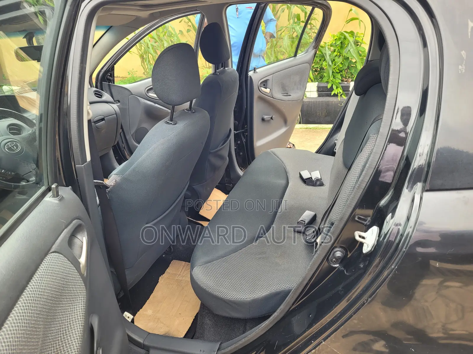 Toyota Yaris 2005 Black