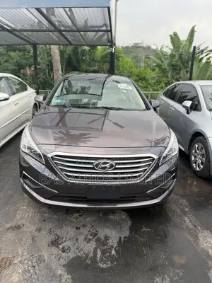 Hyundai Sonata Base Sedan FWD (2.4L 4cyl 6A) 2016 Brown