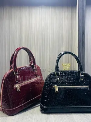 Versse Leather Handbag