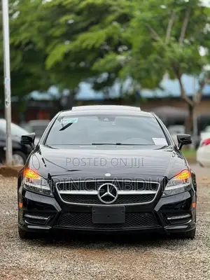Mercedes-Benz CLS 2012 Black