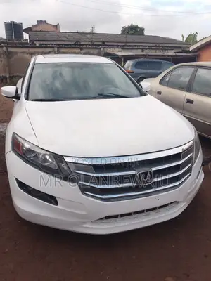 Honda Accord Crosstour 2010 White