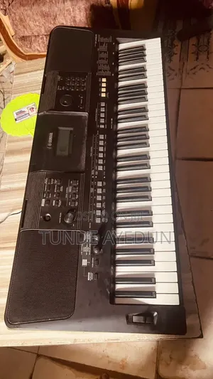 Uk Used PSR E 463 Yamaha Keyboard