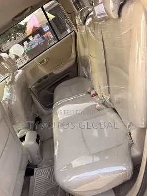 Toyota Highlander V6 2006 Gold