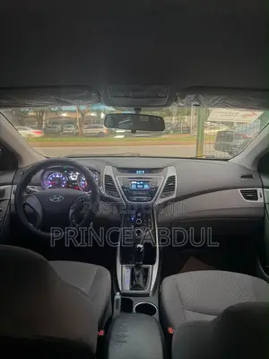 Hyundai Elantra 2015 Silver