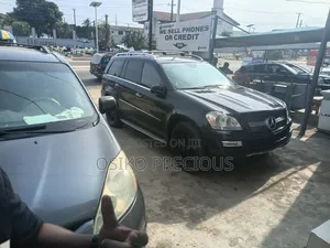 Mercedes-Benz GL-Class 2010 Black