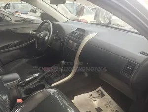 Toyota Corolla 2013 Black