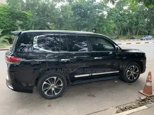 Toyota Land Cruiser 2023 Black