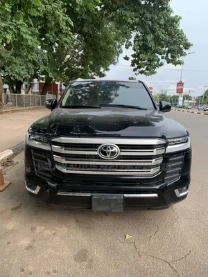 Toyota Land Cruiser 2023 Black