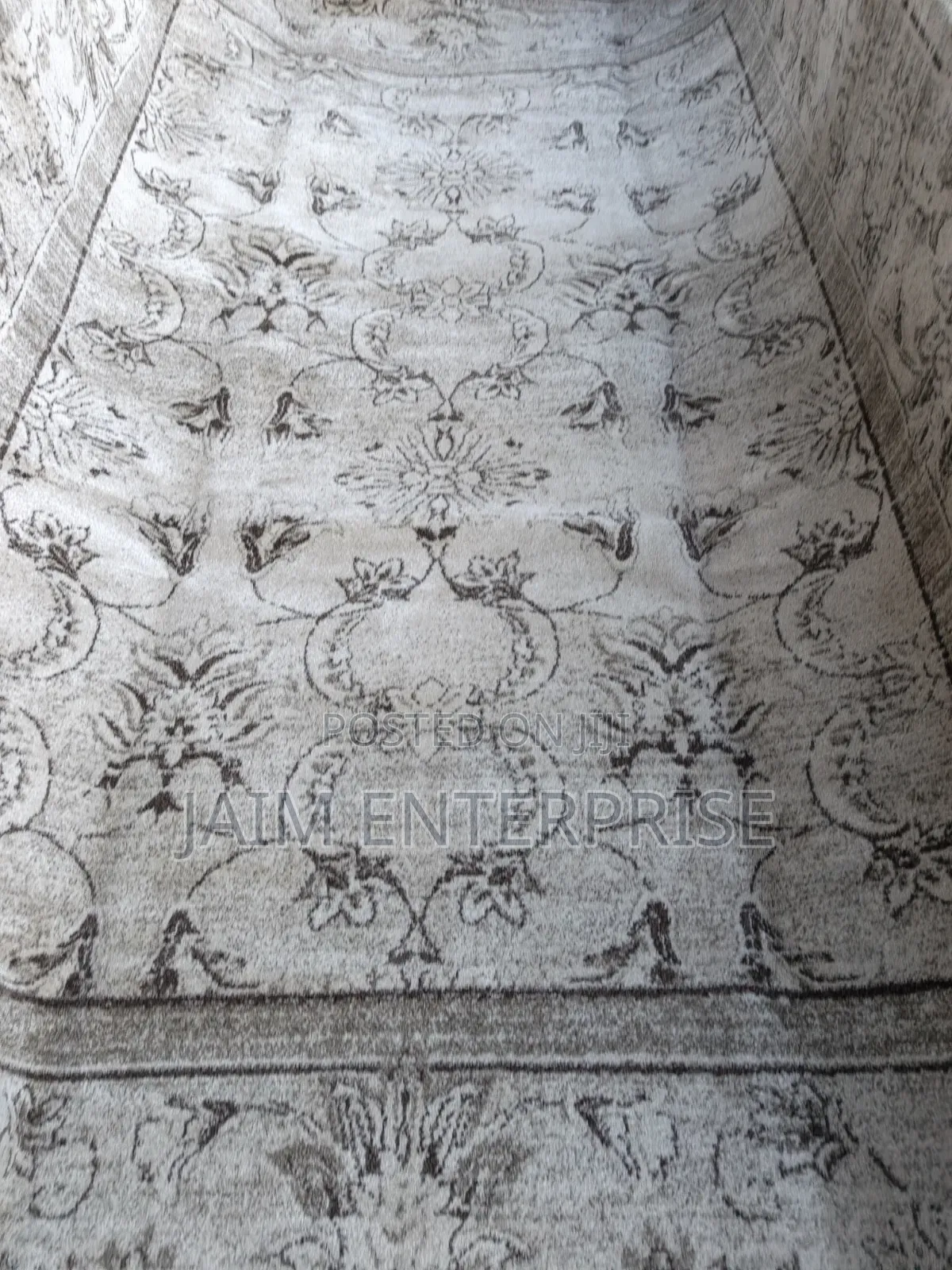 8 by 11 Netherland. Center Rug