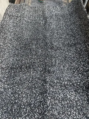 Tuff 5 by 7 Shaggy Center Rug