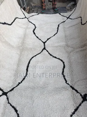 8 by 8 Soft Cool Turkish Shaggy Center Rug
