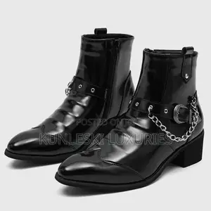 Original British Chain Patent Leather Boot