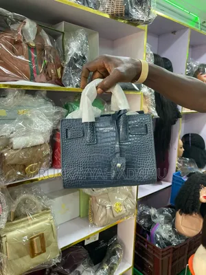 Ladies Luxury Navy Blue Crocodile-Pattern Handbag