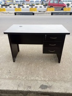3 Feet Office Table With Drawers