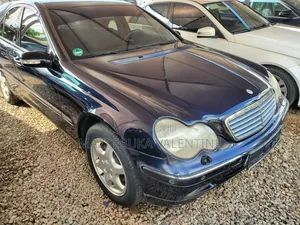 Mercedes-Benz C240 2006 Blue