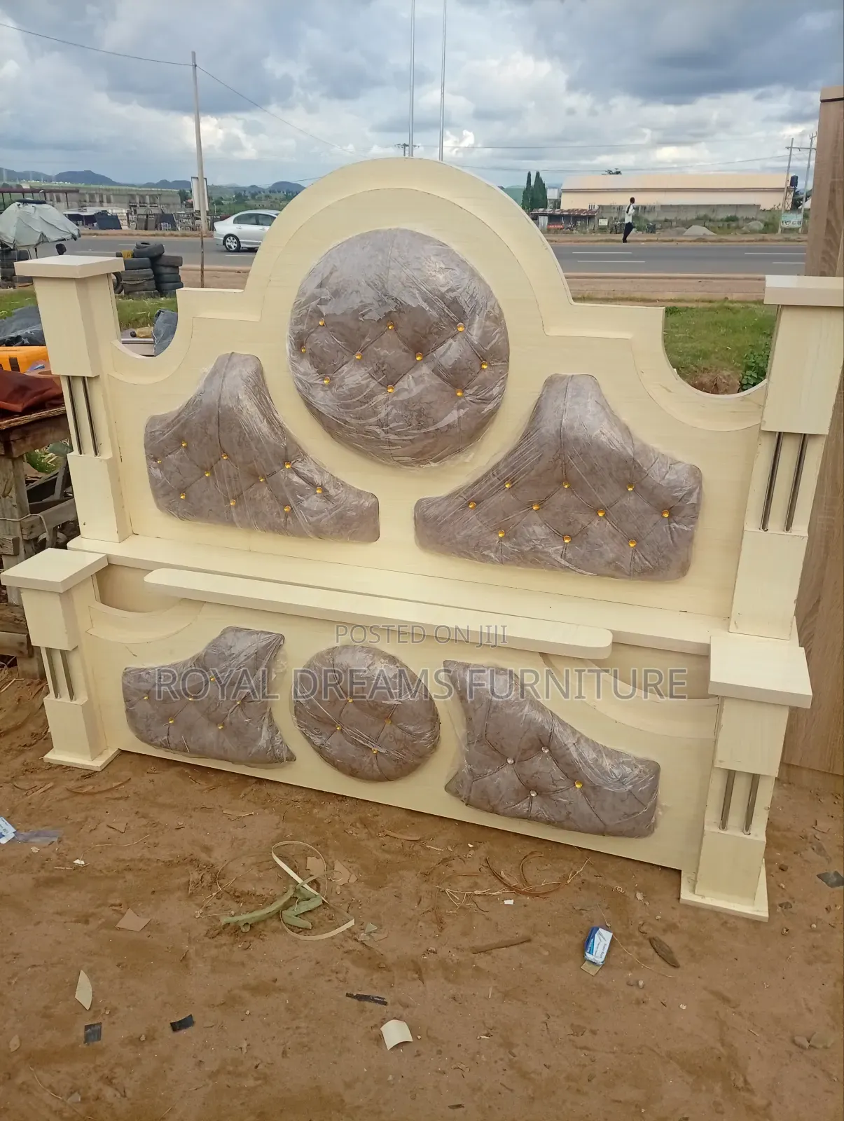 Furnitures