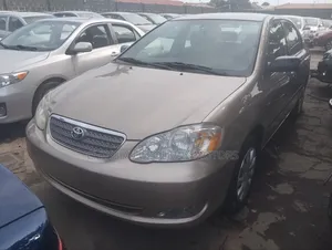 Toyota Corolla 2007 Gold