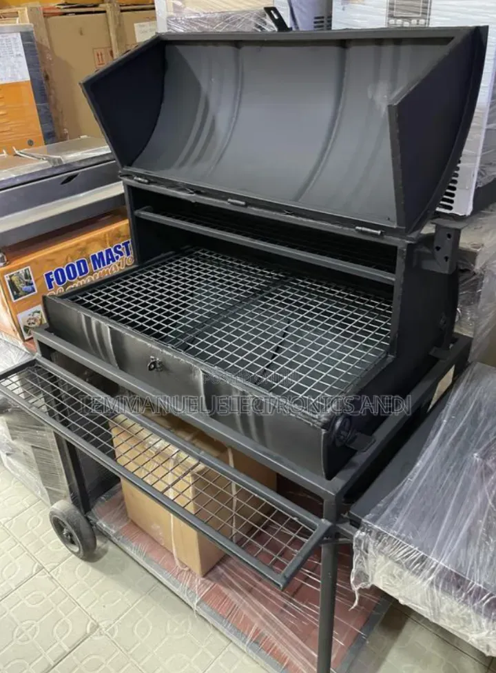 BBQ Grill Machine