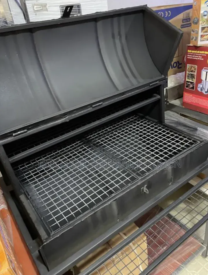 BBQ Grill Machine