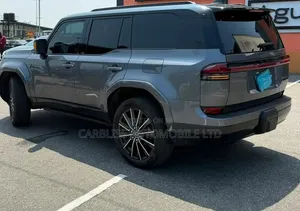 Lexus GX 2025 Blue