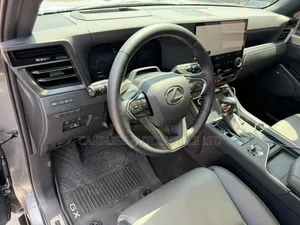 Lexus GX 2025 Blue